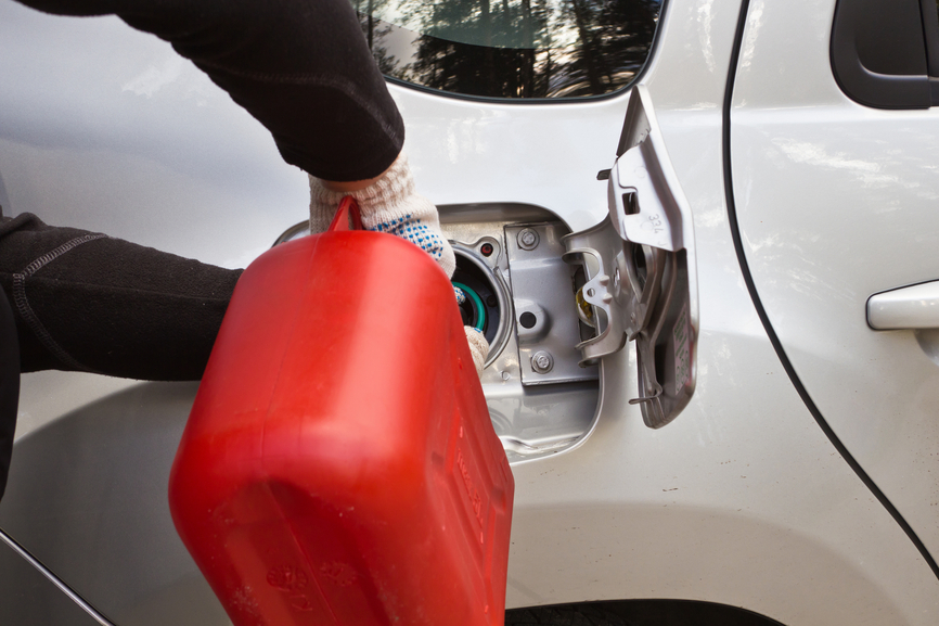 Неожиданно кончился бензин? Подвоз топлива 